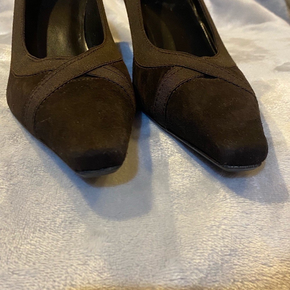 Stuart Weitzman Brown Heels - image 3